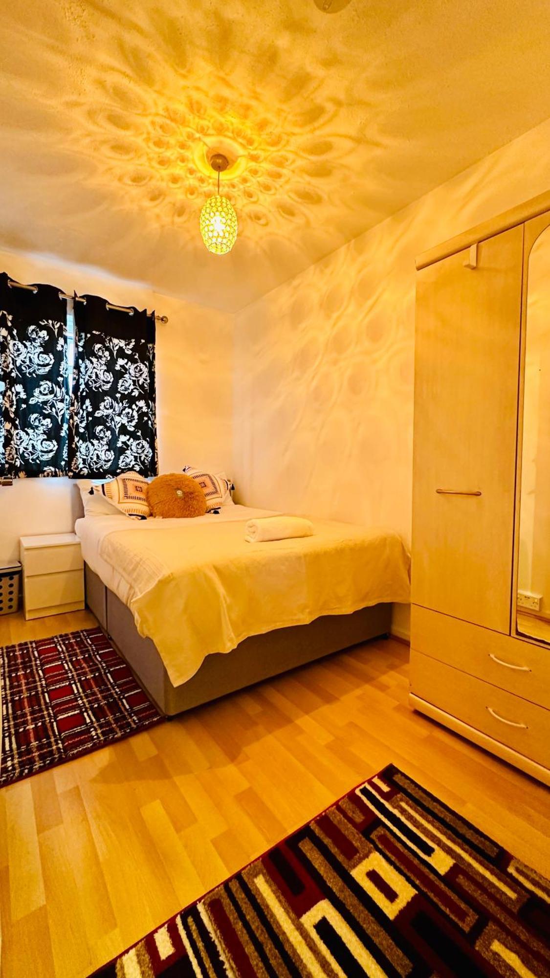 Whites Inn Лондон Екстериор снимка